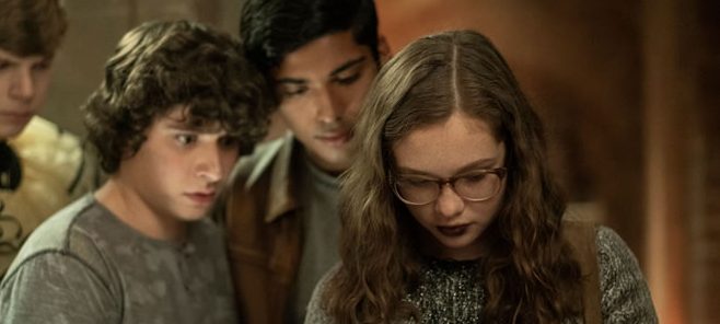 スケアリーストーリーズ 怖い本