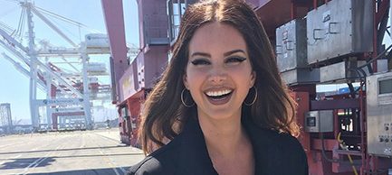 スケアリーストーリーズ 怖い本