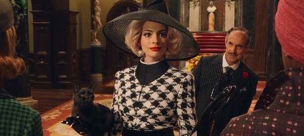 魔女がいっぱい アン ハサウェイが60年代ファッションで魅せる レトロモダンファッションが可愛い場面写真解禁 Anemo