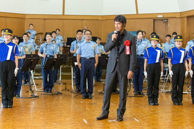 異動辞令は音楽隊!
