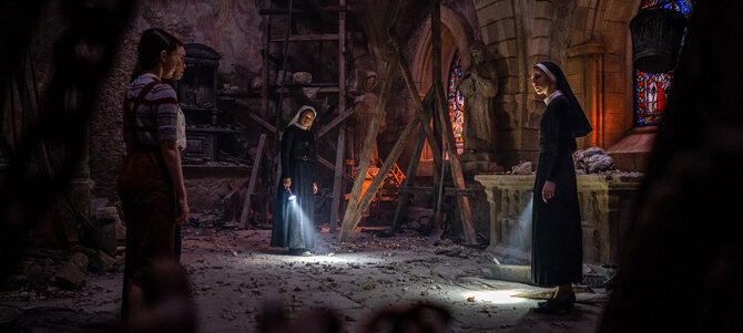 死霊館のシスター 呪いの秘密