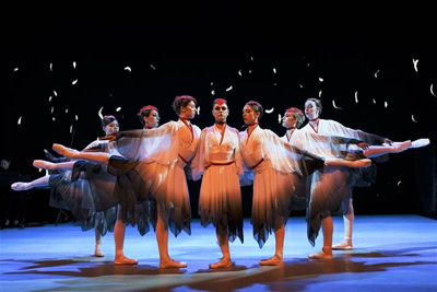 鶴の恩返し～いのちへの感謝と平和への願いを込めて～