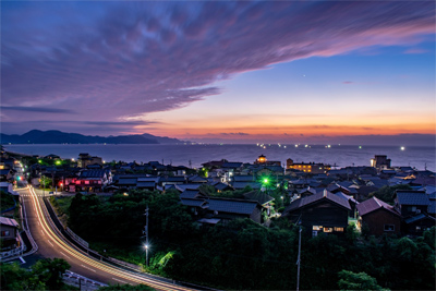 雨に潤う初夏、蛍舞う頃の漁火と活烏賊　　　　ー海の京都　夕日ヶ浦温泉ー