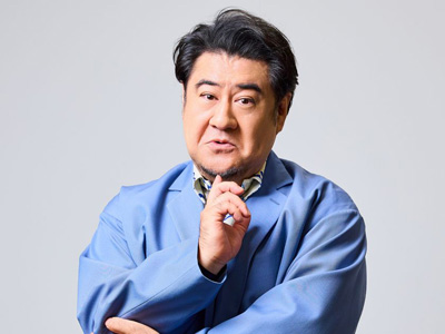 正統派シェイクスピアは断念？小手伸也がコメディ舞台で初主演
