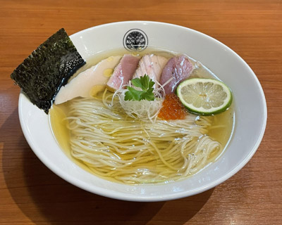 【まぐろの常識を覆す新ラーメン】ミシュラン掲載店と共同開発した「本鮪と地鶏の冷やしらぁ麺」7/25発売